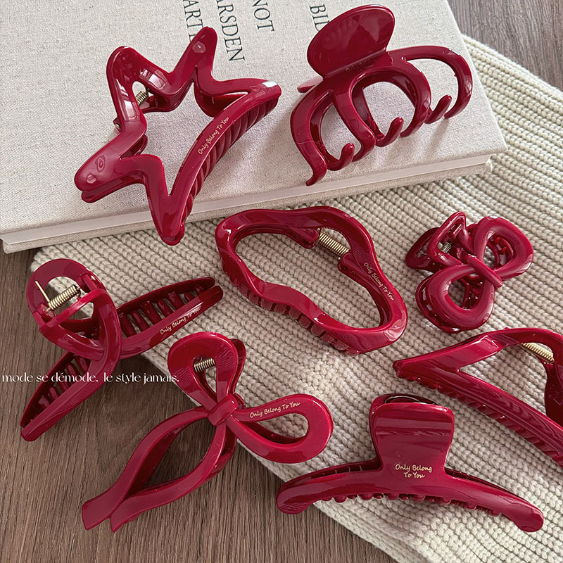 Resin Art Alphabet - Grande Voltar Cabeça Updo Cabelo Garra