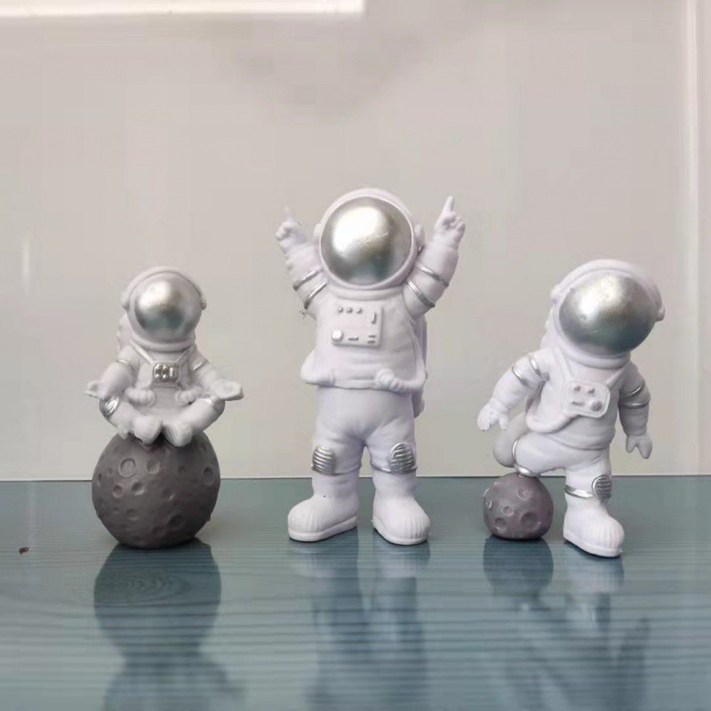 Topper de bolo de astronauta p - Resin Art Alphabet avaliação e preço